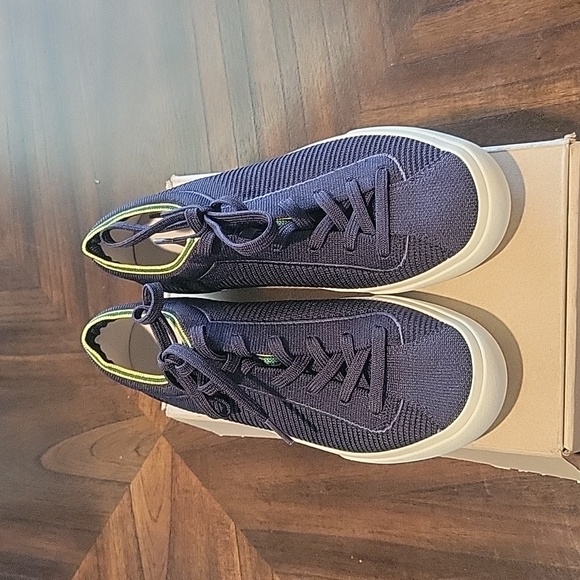 Brand New ROTHY’S The Lace Up in Navy - Picture 1 of 6